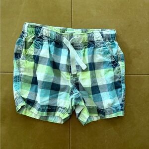 Last chance H&M Shorts 9-12M